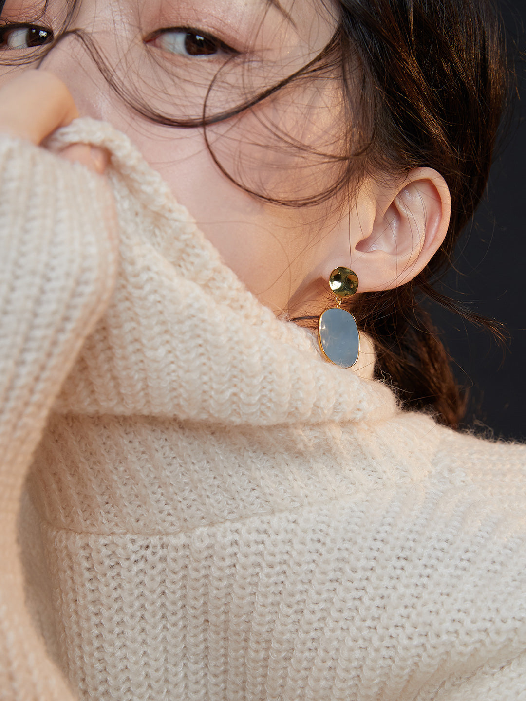 Sky Grey Drip Glaze Earring