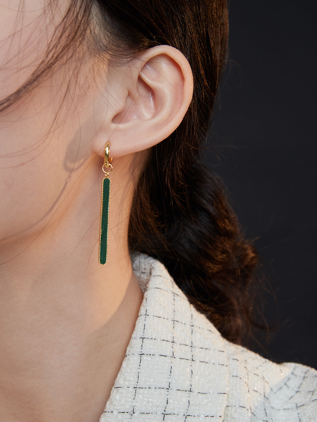 Emerald Dewdrop Silver Earring