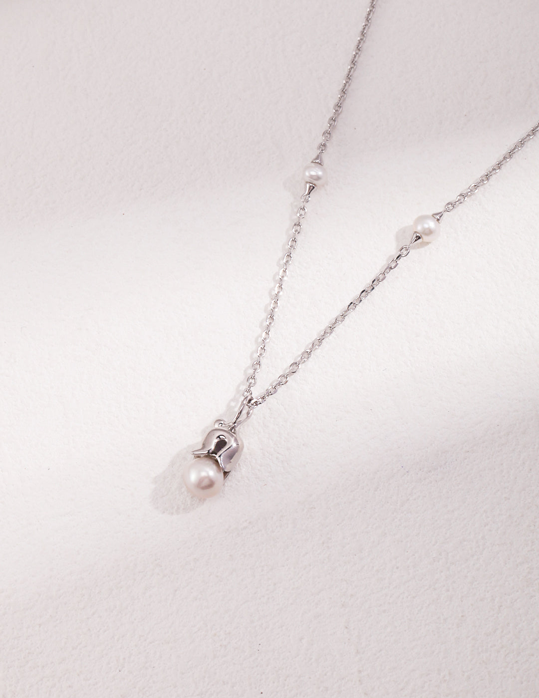 Rose Life Pearl Drop Necklace