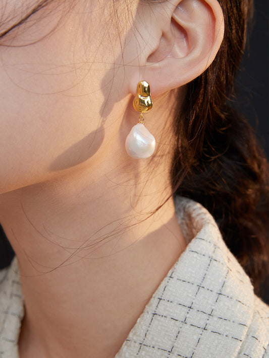 Baroque Pearl Earring